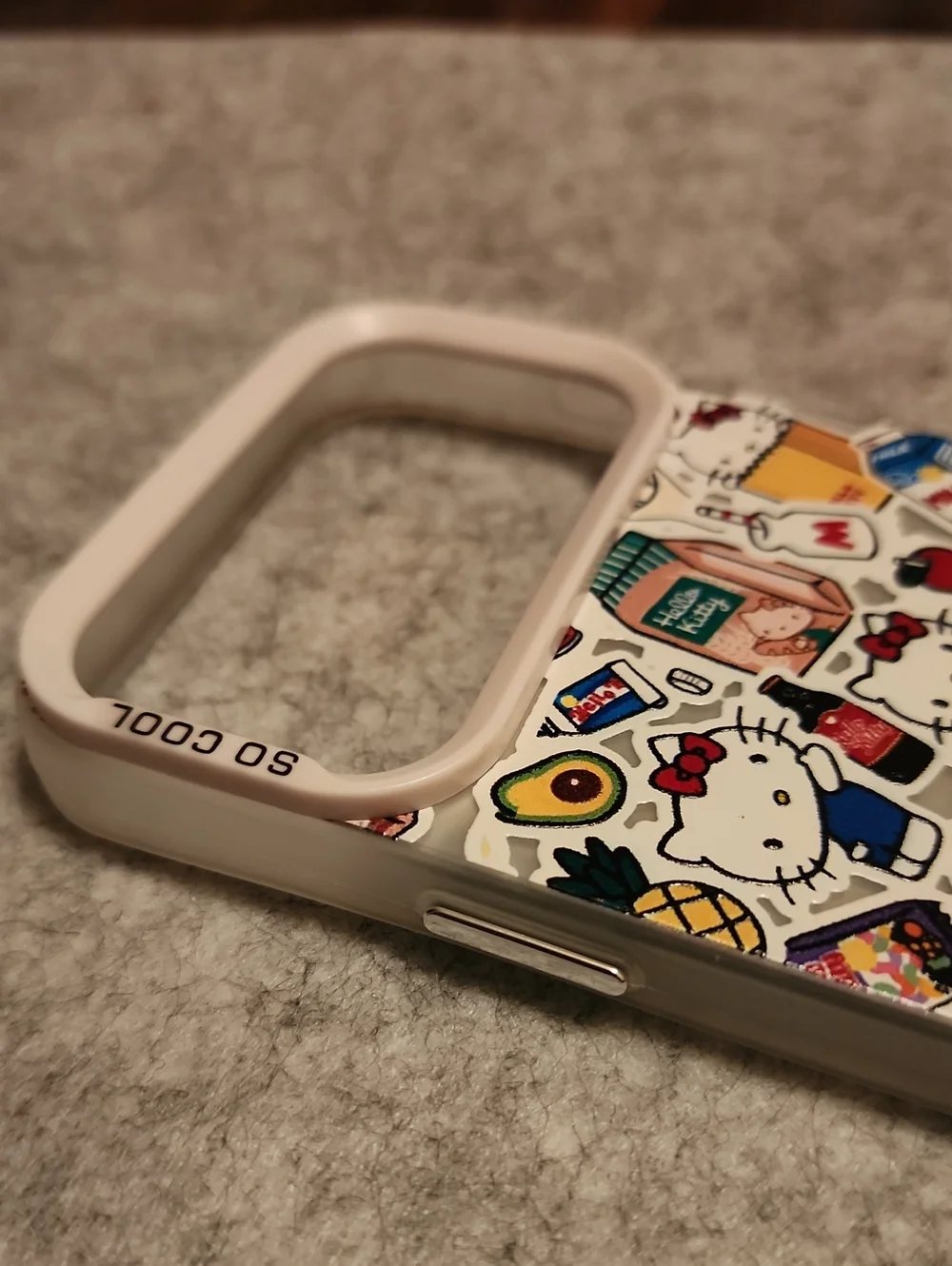 Brand new Apple IPhone 17 Pro Max Hello Kitty Silicone Phone case